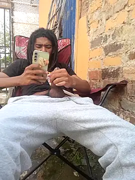 Eezxxx online show from March 2026 09:48:01 AM