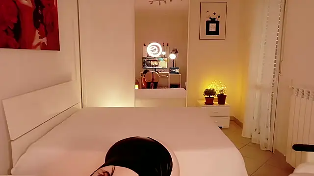 FlirtyFox  online show from January 2026 11:12:01 AM