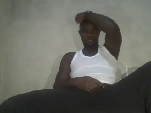 UsTwo  online show from December 2025 07:29:02 PM