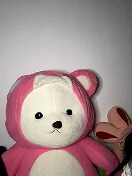 Kiee-lee online show from December 2025 03:51:01 PM