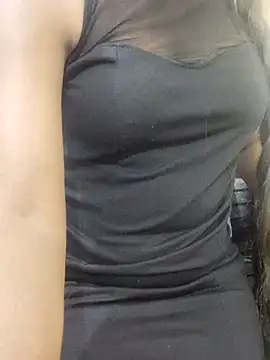 Simran 0011 online show from November 2025 03:12:02 PM