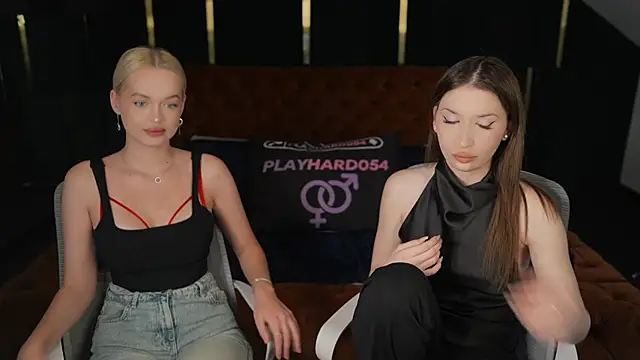 Snapshot of Ulianna_Meow chatting on November 2025 11:20:02 AM Ulianna Meow online show from November 2025 11:20:02 AM