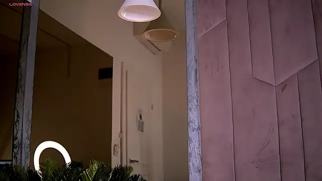 Emily Voss online show from February 2026 06:40:02 AM