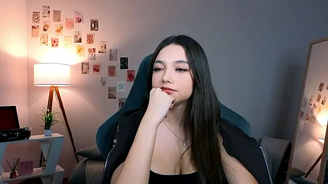 Vexorine online show from February 2026 07:26:02 PM