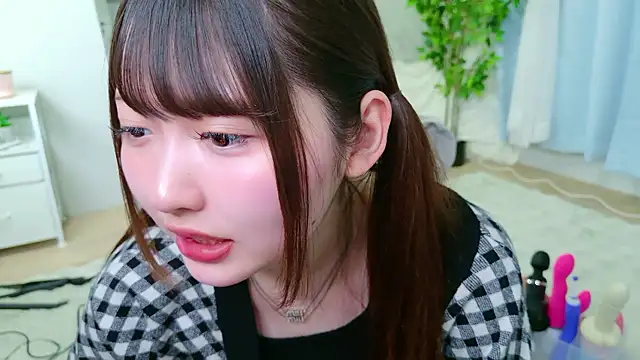  Sakura F online show from April 2026 12:10:01 PM