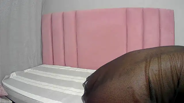 Cherrydollx online show from February 2026 05:46:01 AM