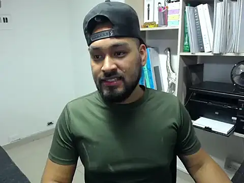 Liam hairy online show from April 2026 07:33:02 AM