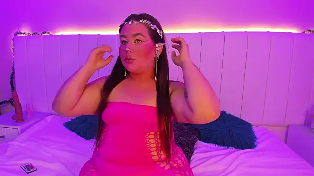 laurengarcia online show from November 2025 09:24:01 AM