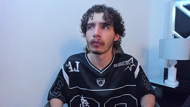 JojoBraando online show from April 2026 12:21:02 AM