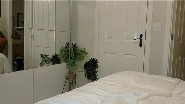 Ruby brooksxo online show from July 2026 09:18:01 PM