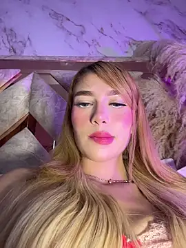 valeryfox   online show from December 2025 10:38:01 PM