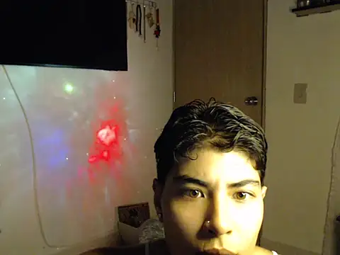 Dakotaflack online show from November 2025 11:48:02 PM