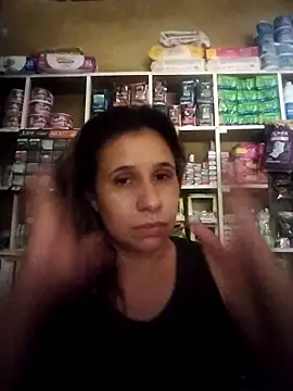 MIA-LARIOS online show from April 2026 10:33:02 PM