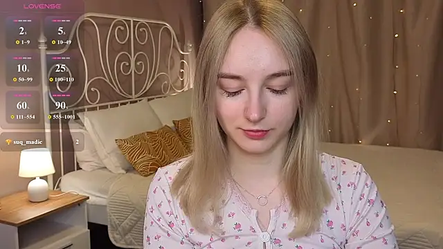 Shy Polly online show from May 2026 12:06:01 AM