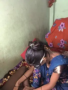Laxmidevi000 online show from July 2026 04:05:02 PM