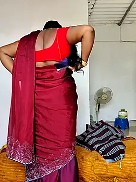 Desicouple1706 online show from April 2026 04:46:01 AM