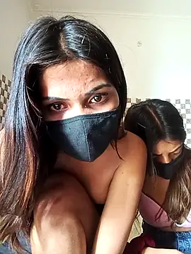 Lovely--girl online show from March 2026 05:44:01 AM