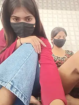 Lovely--girl online show from May 2026 05:03:02 AM