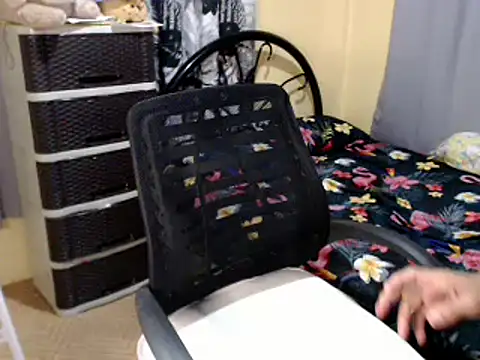 lovelyxmorena online show from November 2025 08:59:02 AM