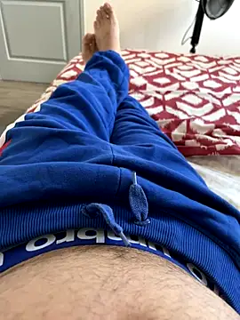 Lothentik online show from November 2025 11:42:02 AM