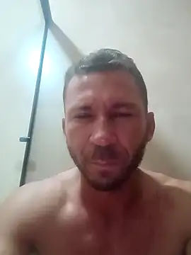 RobertoLuiz84 online show from February 2026 12:56:02 AM