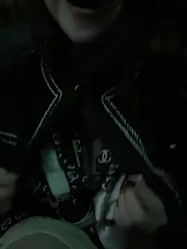 Queen-of-Love online show from January 2026 09:20:02 PM