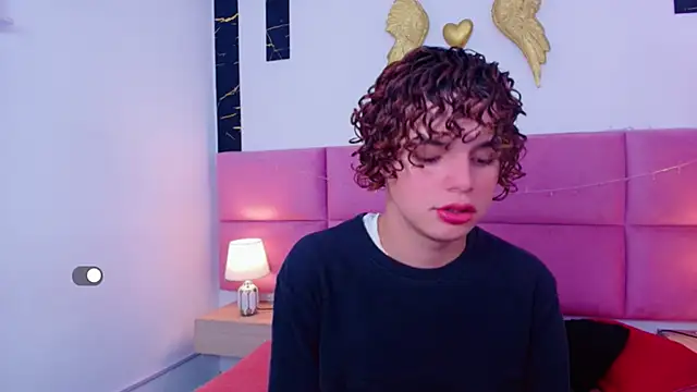 Skyee angel online show from January 2026 07:52:02 PM