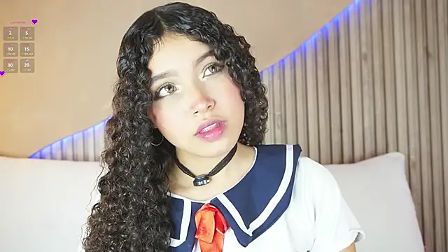 EloiseSweetxx online show from January 2026 01:05:01 PM