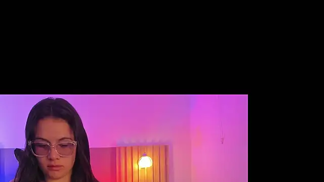 samantha loughty online show from January 2026 07:30:01 PM