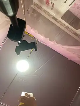 One-two22 online show from March 2026 11:01:01 PM