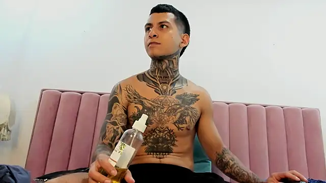 Andrew sanders68 online show from December 2025 03:46:01 AM