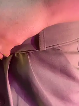 miss-Riya-00100 online show from February 2026 09:27:01 PM