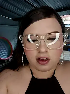 Kitty Bms  online show from November 2025 07:40:03 PM