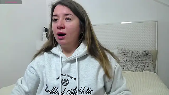 Leona Rae online show from January 2026 01:49:02 PM