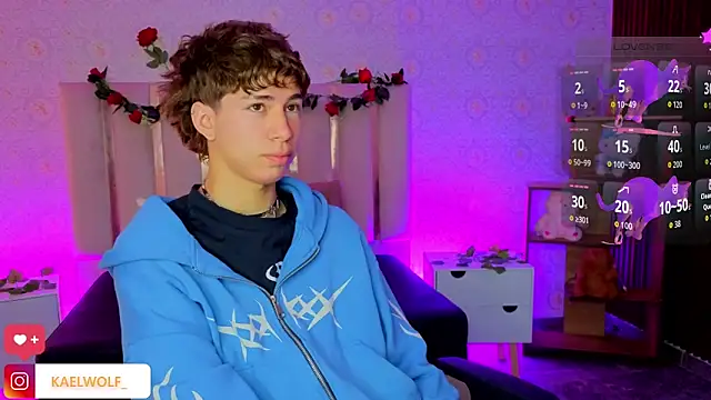 kaelwolf tay online show from April 2026 11:34:01 AM