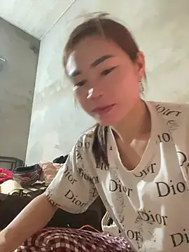 Snapshot of meganmeo chatting on January 2026 01:09:02 AM meganmeo online show from January 2026 01:09:02 AM