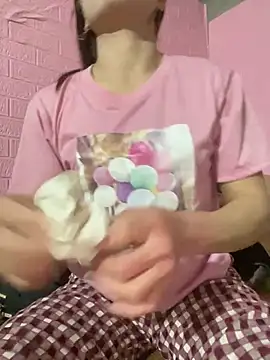 Snapshot of meganmeo chatting on January 2026 12:03:02 AM meganmeo online show from January 2026 12:03:02 AM