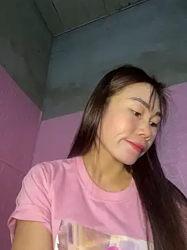 Snapshot of meganmeo chatting on February 2026 03:23:02 AM meganmeo online show from February 2026 03:23:02 AM