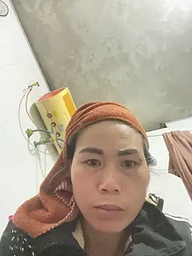 Snapshot of meganmeo chatting on February 2026 01:22:02 PM meganmeo online show from February 2026 01:22:02 PM