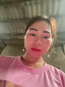 Snapshot of meganmeo chatting on February 2026 01:47:02 AM meganmeo online show from February 2026 01:47:02 AM