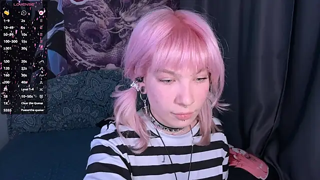 LolaDollyMur online show from December 2025 07:09:01 PM