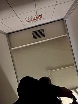 Bizcochitoc4 online show from March 2026 04:10:02 PM