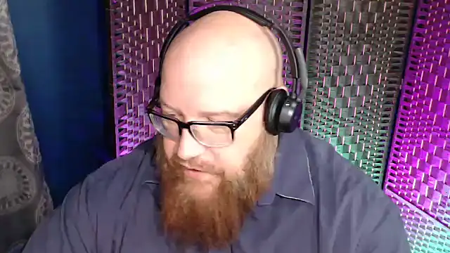 BigBearforCuddles online show from December 2025 02:20:02 AM