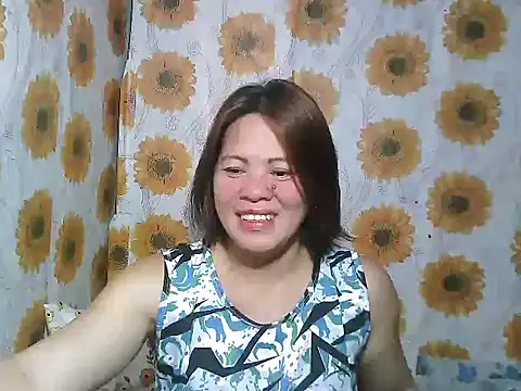 Smilinglovely online show from March 2026 06:52:01 AM