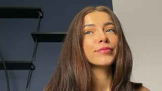 LianixLoverx online show from February 2026 09:24:01 PM