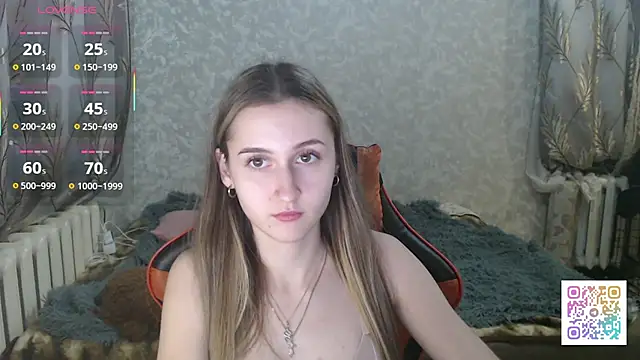 Ave Costly online show from December 2025 04:12:02 PM