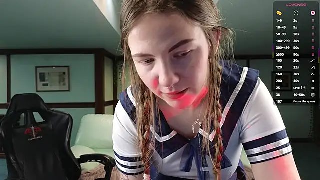 Snapshot of KiraRustle chatting on February 2026 02:53:01 AM KiraRustle online show from February 2026 02:53:01 AM