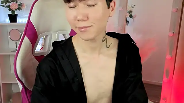 YugoAsian online show from January 2026 12:43:01 PM