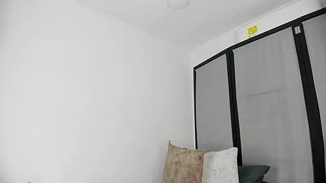 niicole steele  online show from March 2026 09:08:01 PM