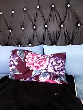 SavageHoney online show from April 2026 03:20:02 PM